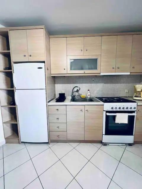 New Unique Apartment In Heraklion Экстерьер фото