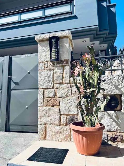 New Unique Apartment In Heraklion Экстерьер фото